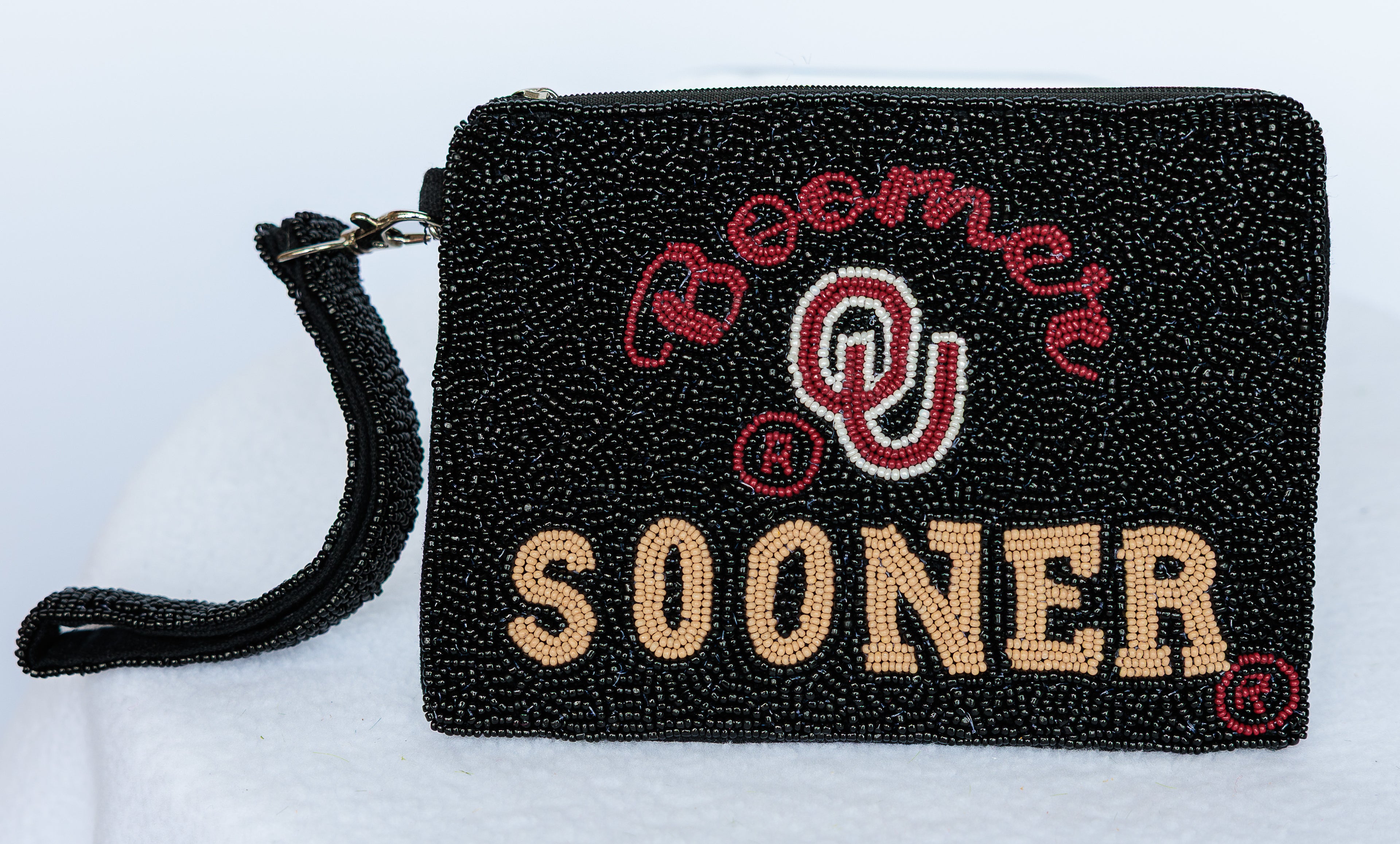 Beaded coin purse, Oklahoma Boomer Sooner, linen back