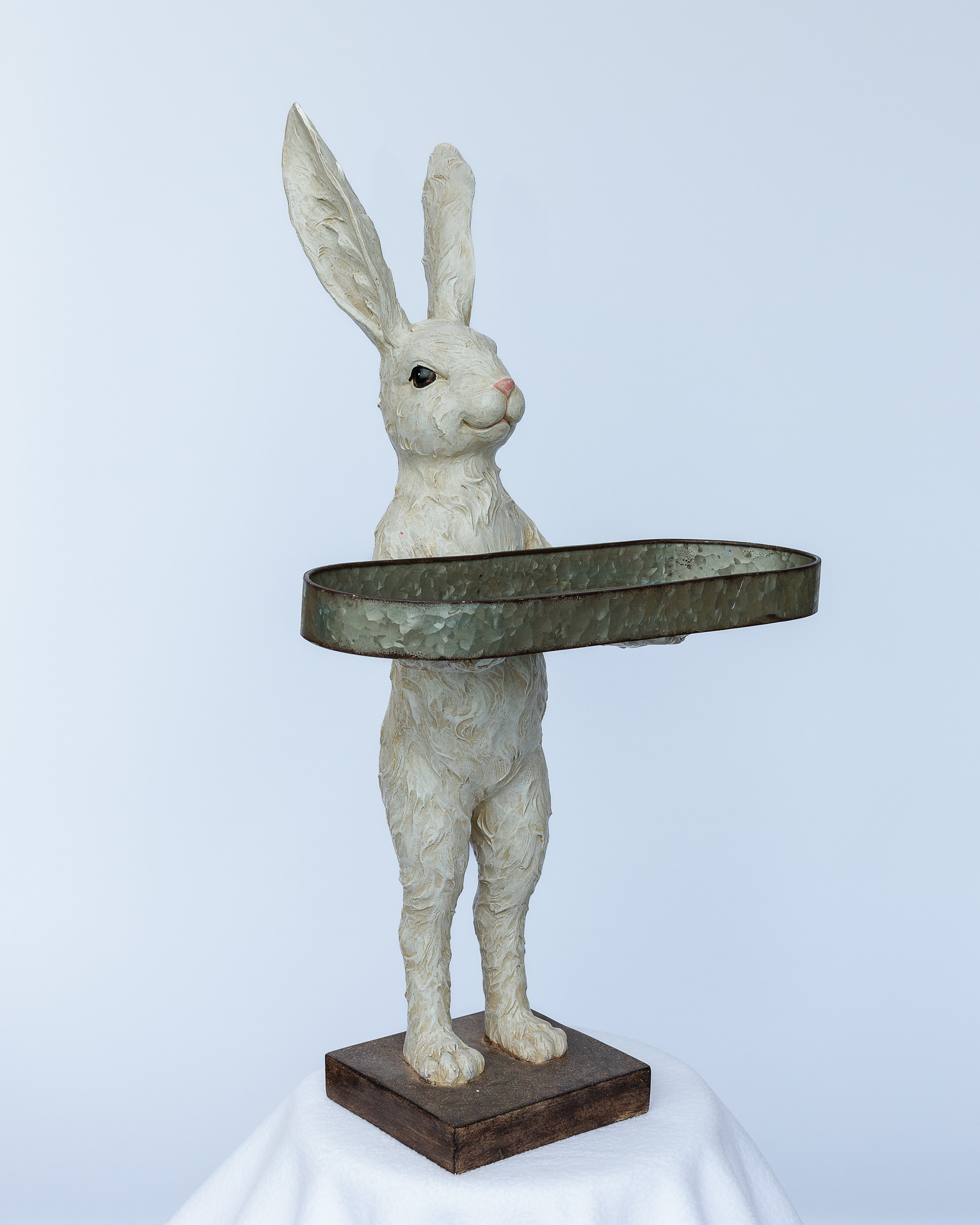 White resin Butler bunny with tray