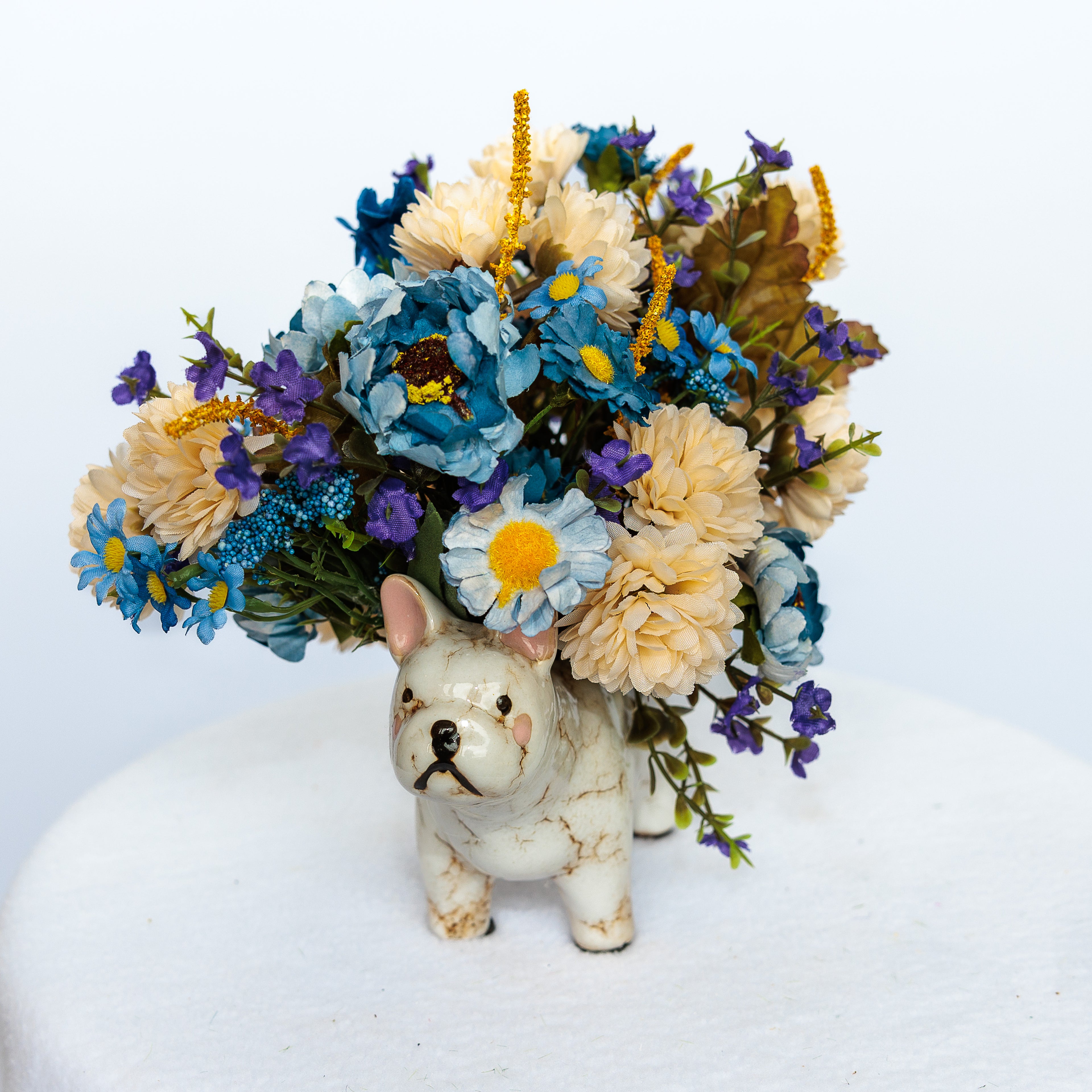 Small English bulldog vase